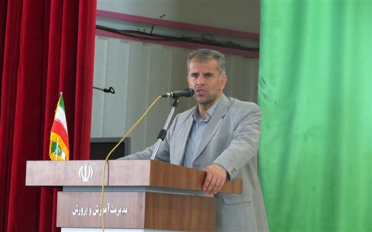تکریم سواد آموزان مورد توجه آموزش دهندگان قرار گیرد
