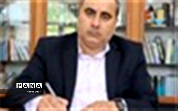 وظیفه یک مربی محکم کردن رابطه دانش آموزان با خداوند است