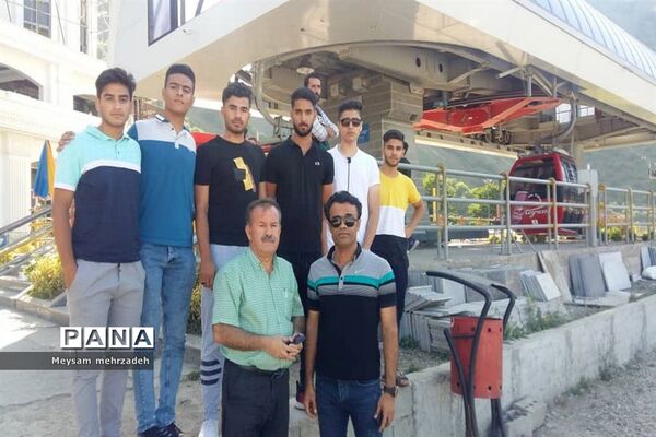 اعزام کاروان ورزشى دانش‌آموزان استان بوشهر به سى و ششمین دوره مسابقات قهرمانى دانش‌آموزان کشور
