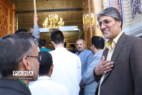 زیارت دسته جمعی دانش‌آموزان قرآنی سراسر کشور در حرم مطهر رضوی
