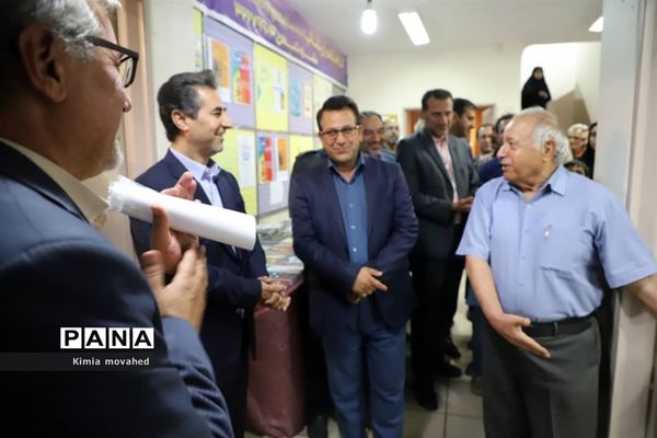 افتتاحیه دبیرخانه دائمی ترویج کتابخوانی در شیراز