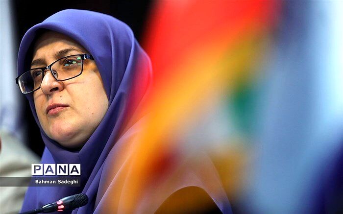 مهاجرانی: طراحی سازوکارهای رشته‌های برتر علوم انسانی از برنامه‌های مرکز استعدادهای درخشان است