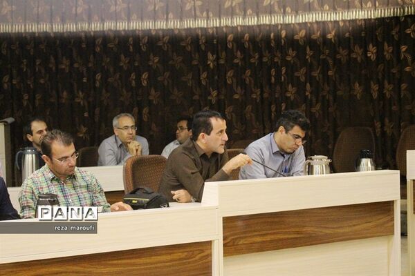 نشست خبری رئیس دانشگاه ارومیه به همراه پژوهشکده آرتمیا وآبزی پروری