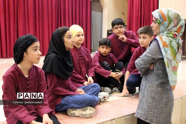 کارگاه آموزشی هنرهای نمایشی کودکان و نوجوانان اسلامشهر