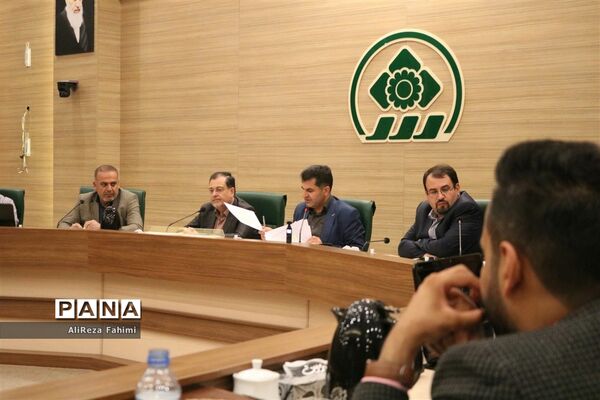 نشست خبری هیات رئیسه شورای اسلامی شهر شیراز