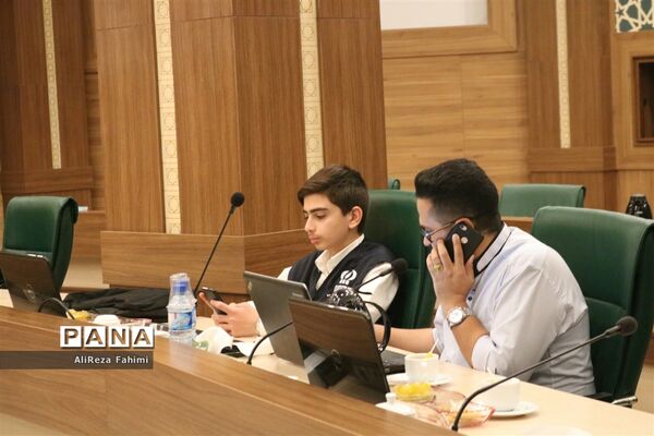 نشست خبری هیات رئیسه شورای اسلامی شهر شیراز