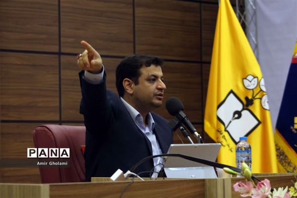 همایش آینده‌سازان سازمان بسیج دانش‌آموزی استان تهران