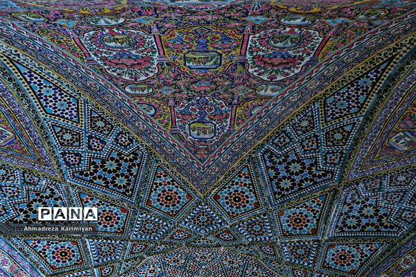 نصیرالملک؛ مسجدی از نور و رنگ