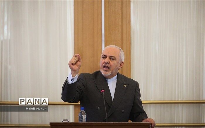 ظریف: حضور رئیس‌جمهوری در وزارت امور خارجه دلگرمی بسیار مهمی بود