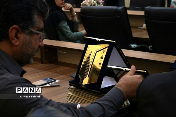 نشست کتابخوان تخصصی رسانه