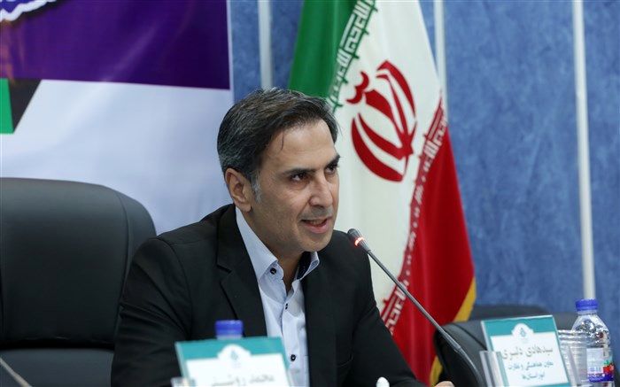 هادی دلبری: حتی‌المقدور نوع و رنگ لباس فرم دانش‌آموزان مانند سال گذشته باشد