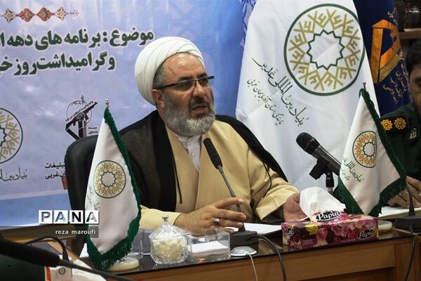نشست خبری دبیر بنیاد بین اللملی غدیر استان آذربایجان غربی به‌مناسبت برنامه‌های دهه امامت و ولایت و گرامی‌‍داشت  روز خبرنگار