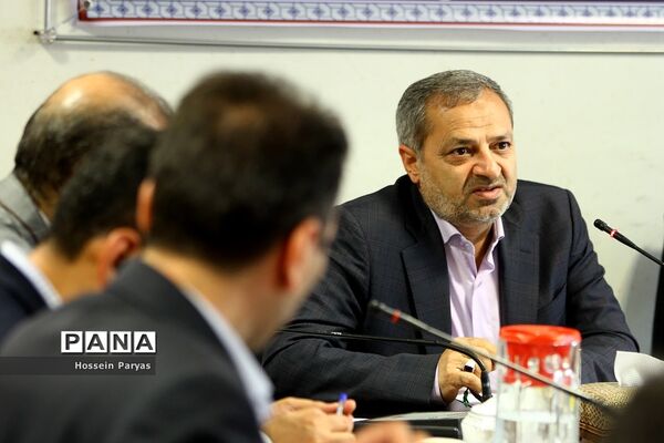جلسه هماهنگی سی و هفتمین جشنواره فرهنگی هنری دانش‌آموزان