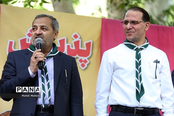 مراسم استقبال از دانش آموزان پیشتاز دختر در نهمین دوره اردوی ملی