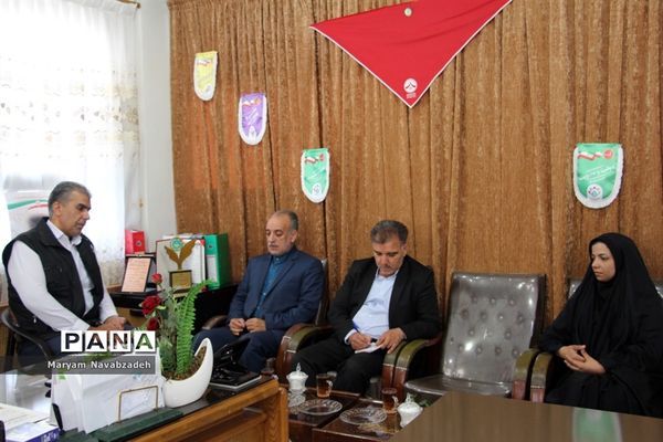 دیدار مدیرکل آموزش و پرورش  استان  خراسان جنوبی  با مدیر سازمان دانش‌آموزی و مسئول خبرگزاری پانای استان