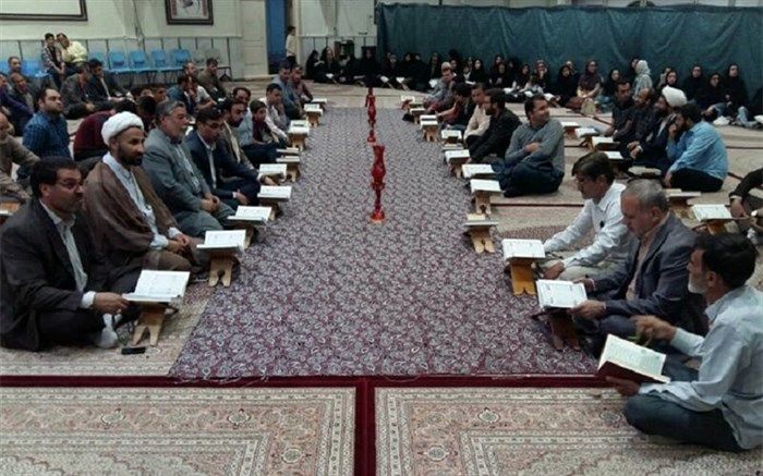 برگزاری محفل انس با قرآن کریم با حضور ورزشکاران