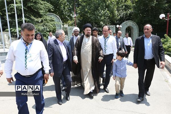حضور حجت‌الاسلام سیدحسن خمینی در نهمین دوره اردوی ملی