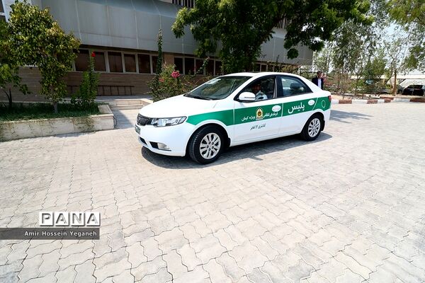 رونمایی از هشت خودوری نیروی انتظامی در روز خبرنگار