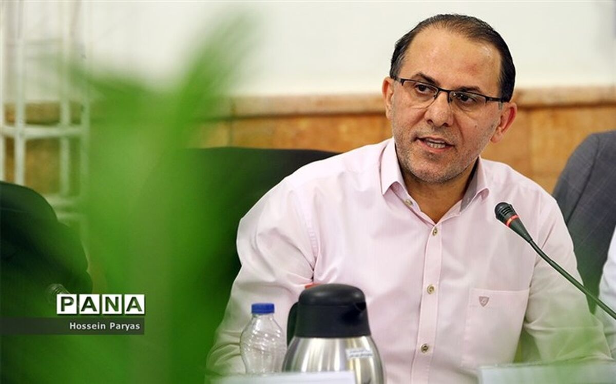 قائم مقام سازمان دانش‌آموزی روز خبرنگار را تبریک گفت