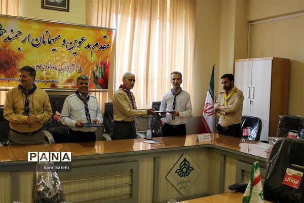 تجلیل از عوامل خبرگزاری پانای اصفهان