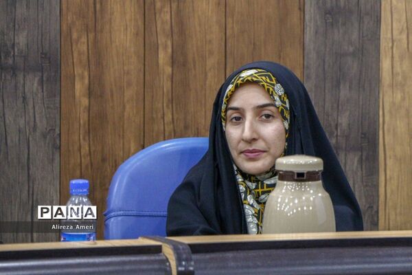 نشست صمیمی فرمانده سپاه لامرد با خبرنگاران