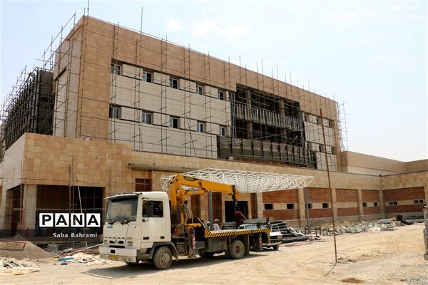 بازدید اعضای کانون مهندسین شهرقدس از پروژه درحال ساخت بیمارستان ۱۶۰ تختخوابی