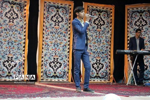 اختتامیه کلاس‌های تابستانه دختران در کانون شهید مطهری