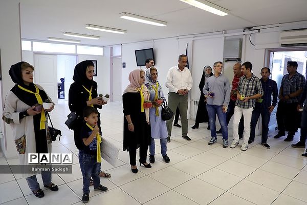 بازدید تعدادی از اعضای جمعیت طلوع بی نشان‌ها از خبرگزاری پانا