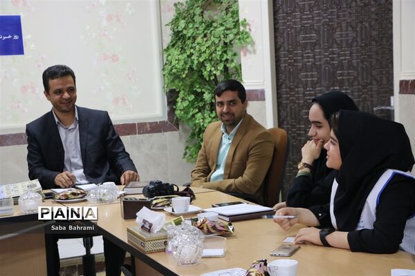 تجلیل از خبرنگاران دانش‌آموزی پانا به‌مناسبت روزخبرنگاردرشهر قدس