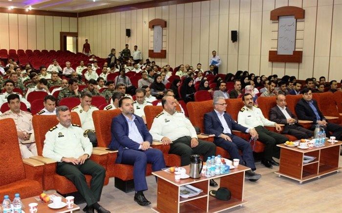 فرمانده نیروی انتظامی ایلام: بخشی از آرامش  این استان مرزی  مرهون اطلاع‌رسانی جامعه رسانه‌ای است