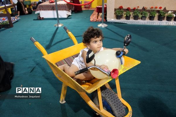 چهارمین نمایشگاه توانمندی‌های روستاییان و عشایر کشور