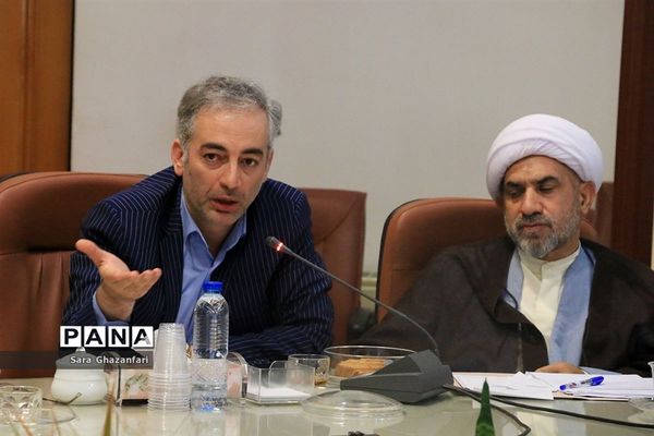 جلسه ستاد بزرگداشت هفته دفاع مقدس