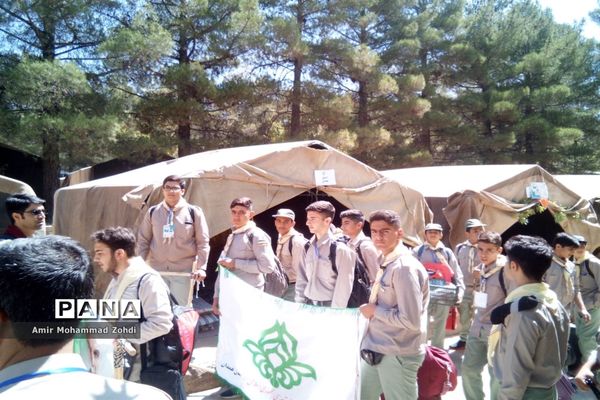حضور پیشتازان پسر استان همدان در اردو ملی نیشابور