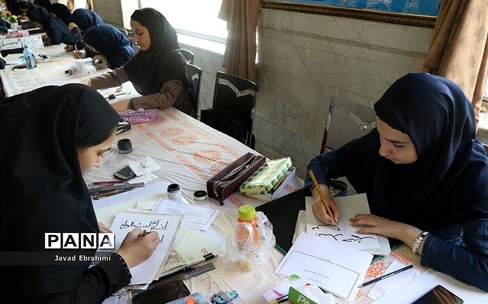 علی رمضانی: رقابت بیش از هزار دانش‌آموز دختر در جشنواره فرهنگی و هنری از فردا آغاز می‌شود