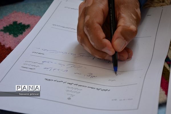 حضورمردمی و میز خدمت با حضور استاندار و مدیران کل استان در شهرستان خوسف