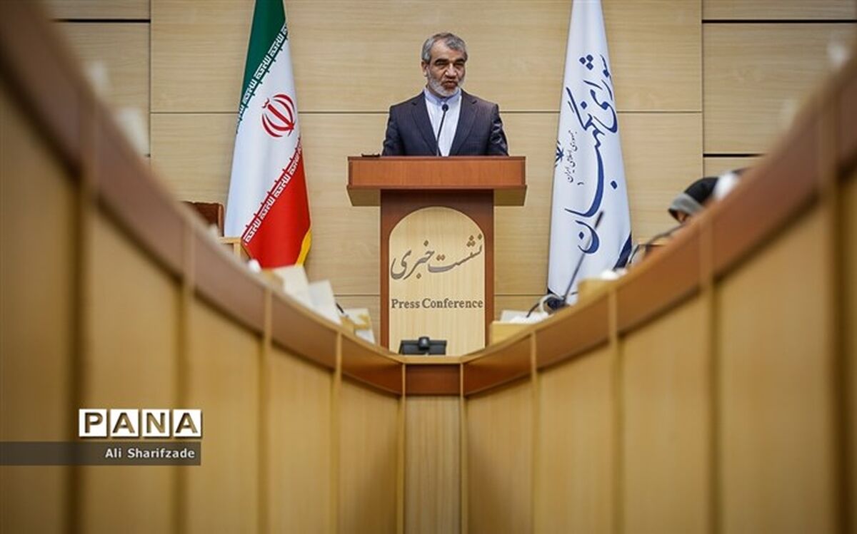 واکنش کدخدایی به جدال لفظی  یزدی و آملی لاریجانی