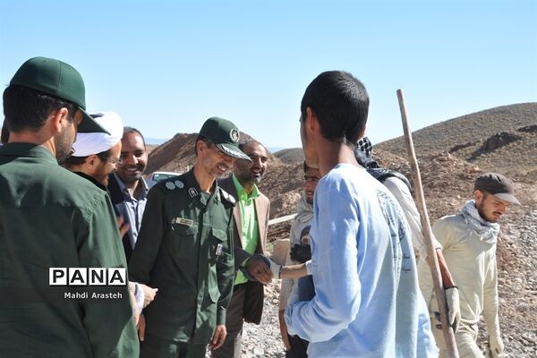 بازدید مسئولان از اردوی جهادی دانشجویان شهرستان خوسف