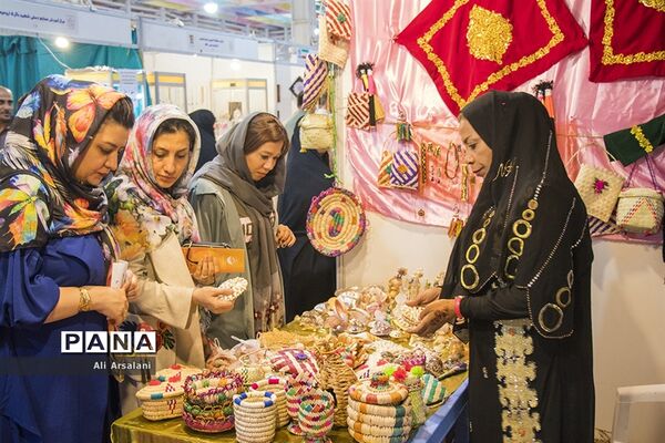 دومین جشنواره ملی گردشگری و صنایع دستی در ارومیه