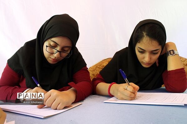 پذیرش برگزیدگان سی و هفتمین جشنواره فرهنگی هنری دختران سراسر کشور