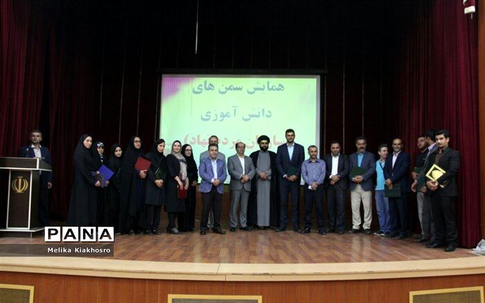 اولین همایش سمن‌های دانش‌آموزی محمودآباد برگزار شد