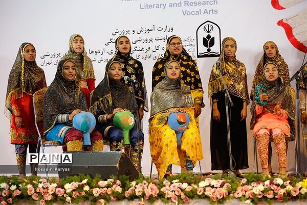 مراسم افتتاحیه سی و هفتمین جشنواره فرهنگی هنری دانش آموزان دختر کشور