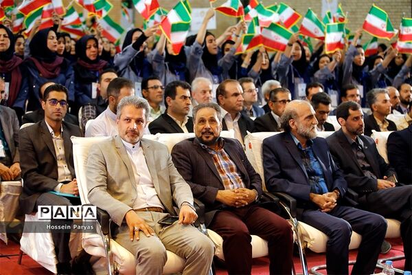 مراسم افتتاحیه سی و هفتمین جشنواره فرهنگی هنری دانش آموزان دختر کشور