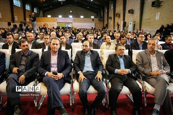 مراسم افتتاحیه سی و هفتمین جشنواره فرهنگی هنری دانش آموزان دختر کشور