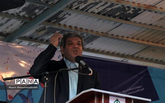 سرپرست وزارت آموزش و پرورش: شعار اصلی ما دانش‌آموز محوری، دانش‌آموز‌باوری و دانش‌آموزیاوری است