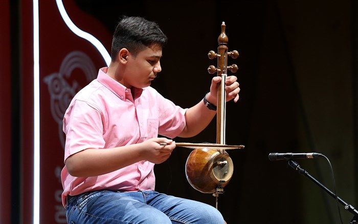 کمانچه نوازان به رودکی آمدند