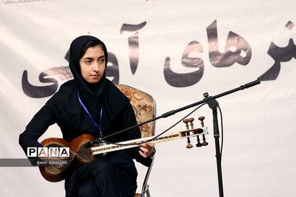 اولین روز از رقابت‌های سی و هفتمین جشنواره فرهنگی و هنری دختران سراسر کشور