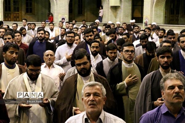 مراسم عمامه‌گذاری 280 طلبه خراسان