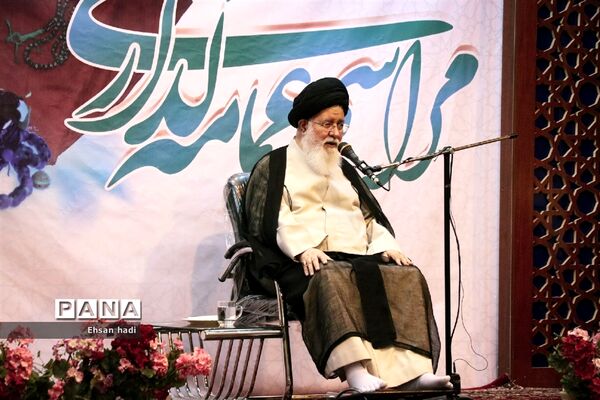 مراسم عمامه‌گذاری 280 طلبه خراسان