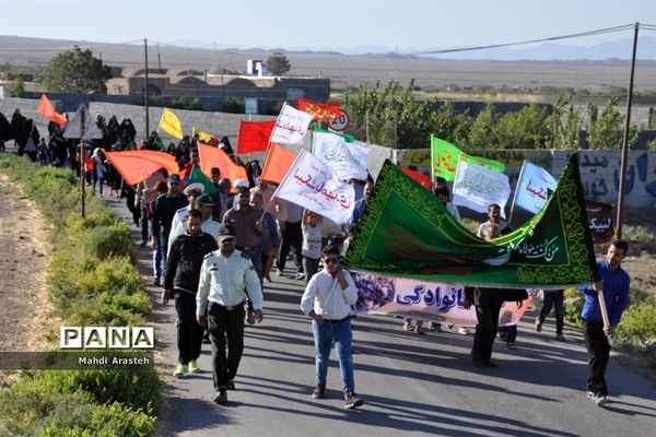 حرکت کاروان شادی غدیر در شهرستان خوسف