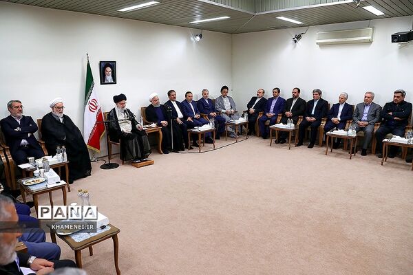 دیدار رئیس‌جمهوری و اعضای هیئت دولت با رهبر معظم انقلاب